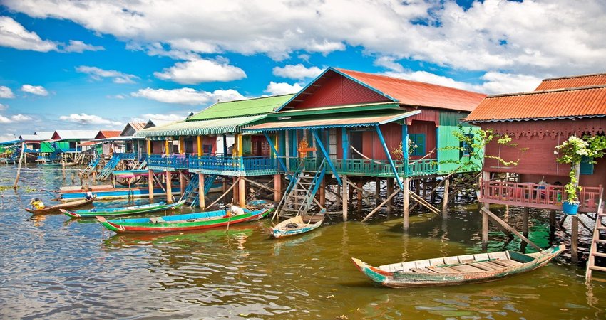 1 Day Angkor Wat With Small Circuit & Floating Village