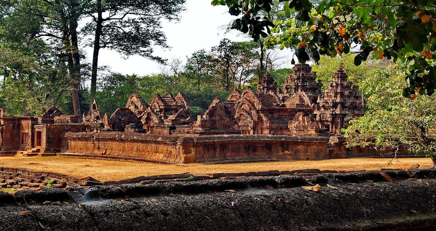 2 Days Angkor Wat & Banteay Srei & Kulen Mount Waterfall