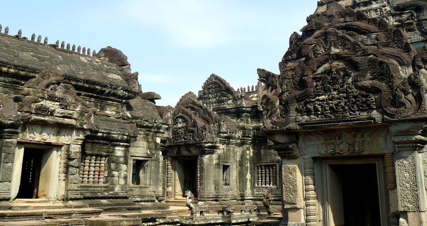 2 Days Angkor Wat & Big-Small Circle & Banteay Srei