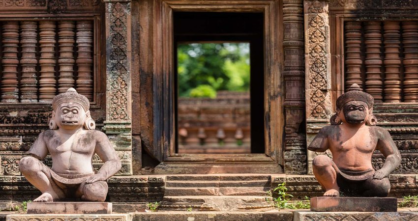 3 Days All Major Temples & Banteay Srei & Kbal Spean