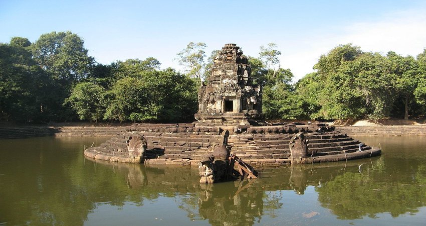 2 Days Angkor Wat & Big-Small Circle & Banteay Srei
