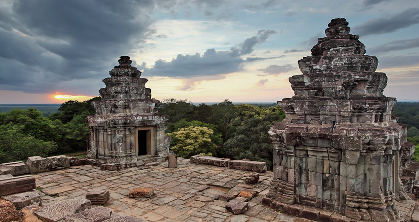 2 Days Angkor Wat & Banteay Srei & Kulen Mount Waterfall