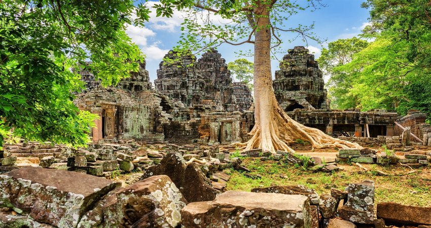 1 Day Angkor Wat With Small Circuit & Floating Village