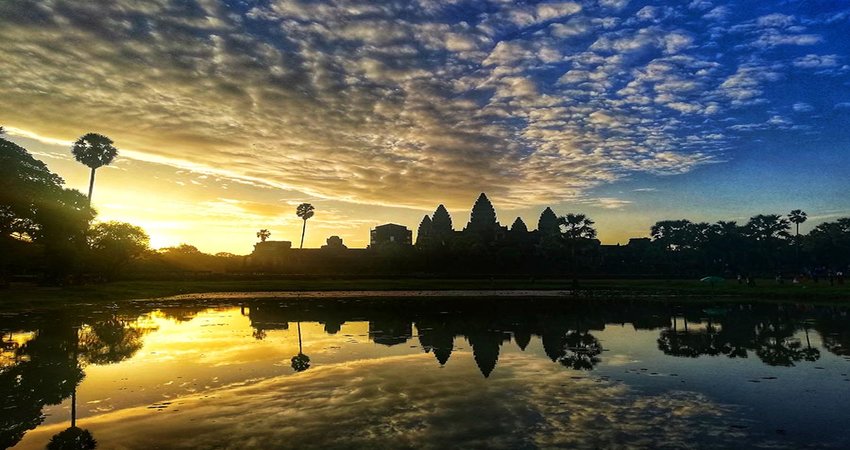 2 Days Angkor Wat & Big-Small Circle & Banteay Srei
