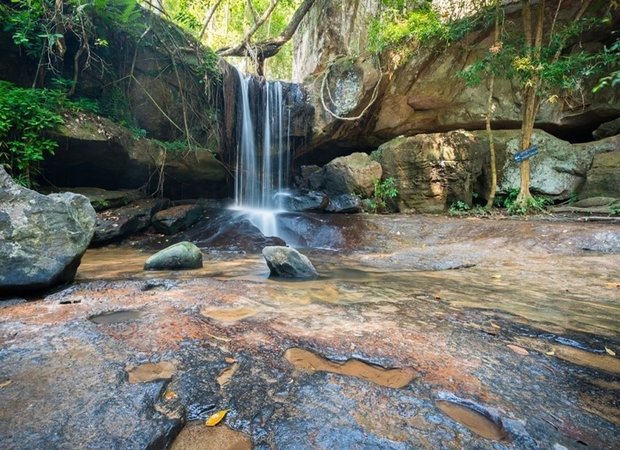 2 Days Angkor Wat & Small Circle & Banteay Srei & Kbal Spean